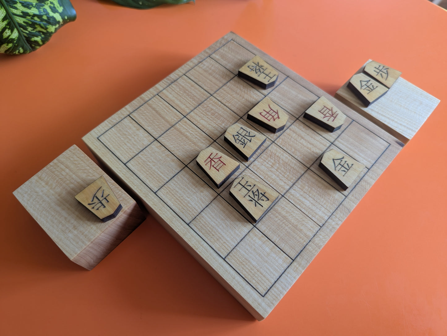 Minishogi & Kyoto shogi set. Thick solid Walnut board. Handcarved thin lines