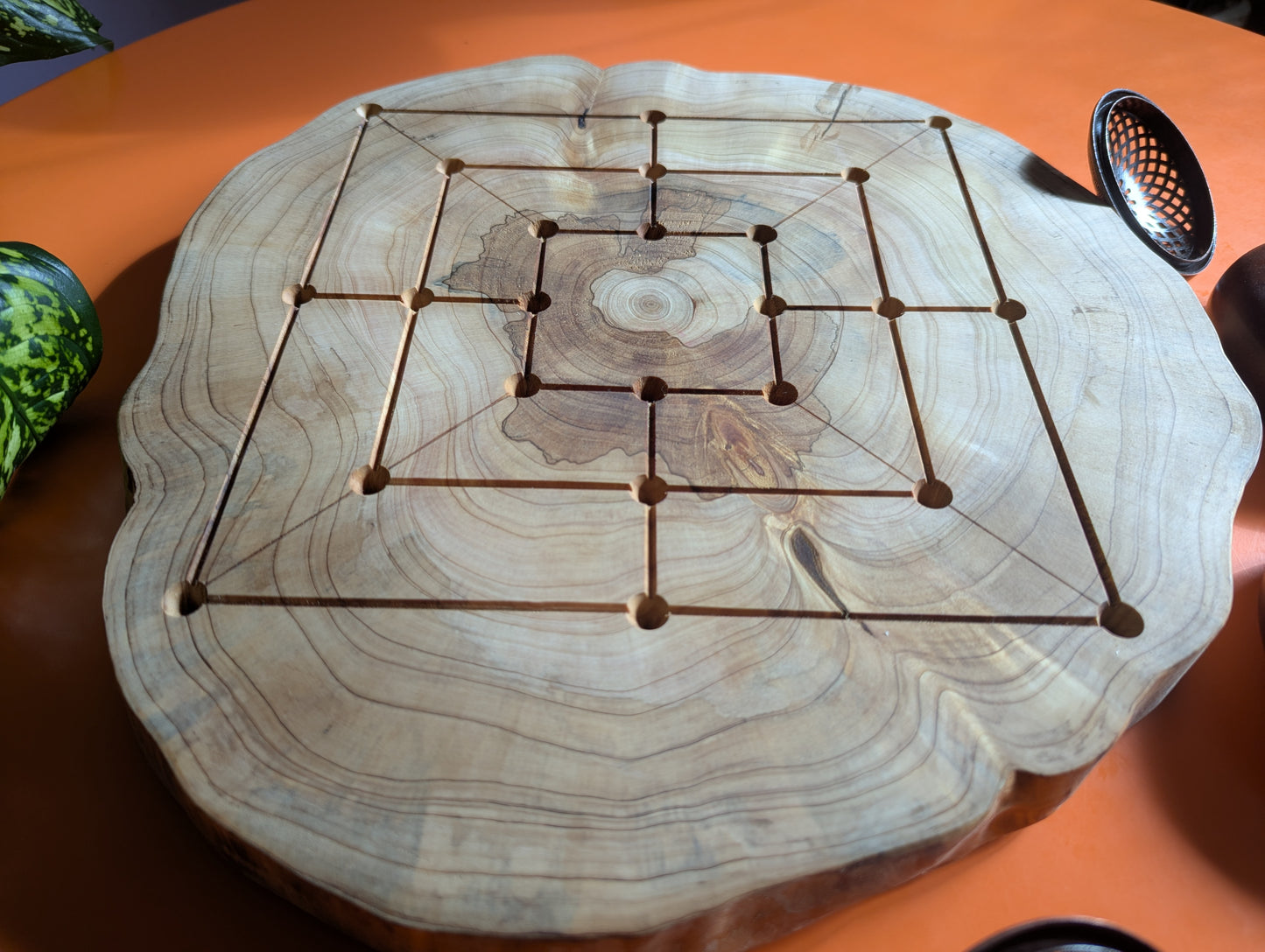 Handmade Twelve/Nine men's Morris game set. Circle Juniper wood board with live egde.
