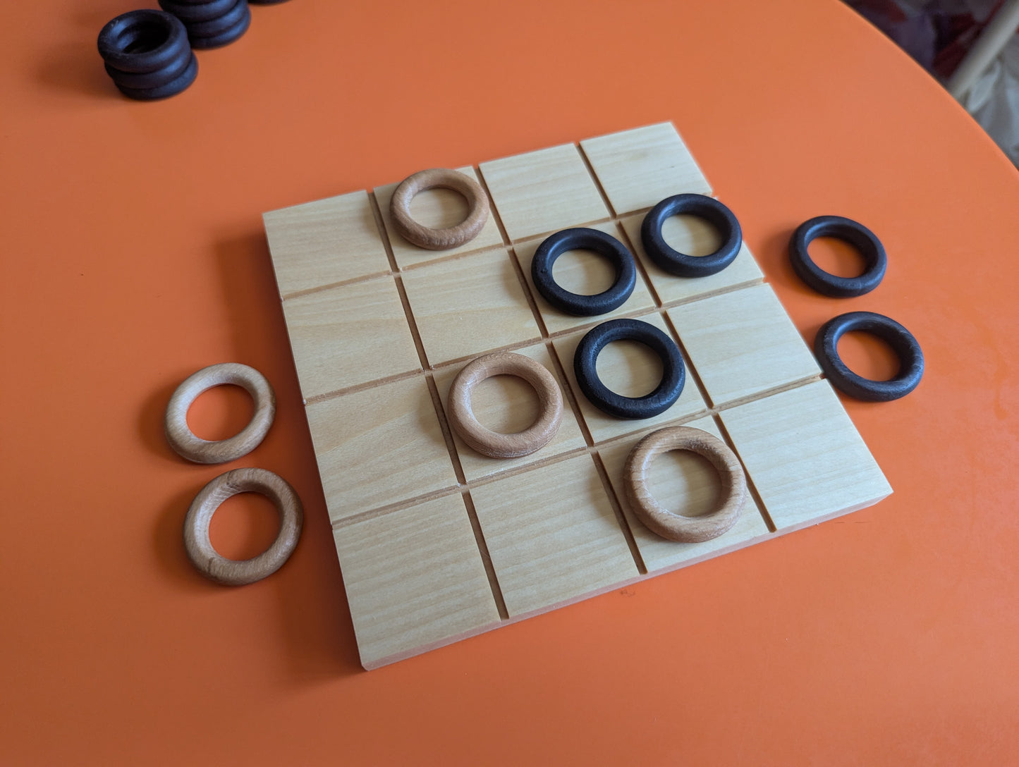 Controllines game set. Resizeable wooden board
