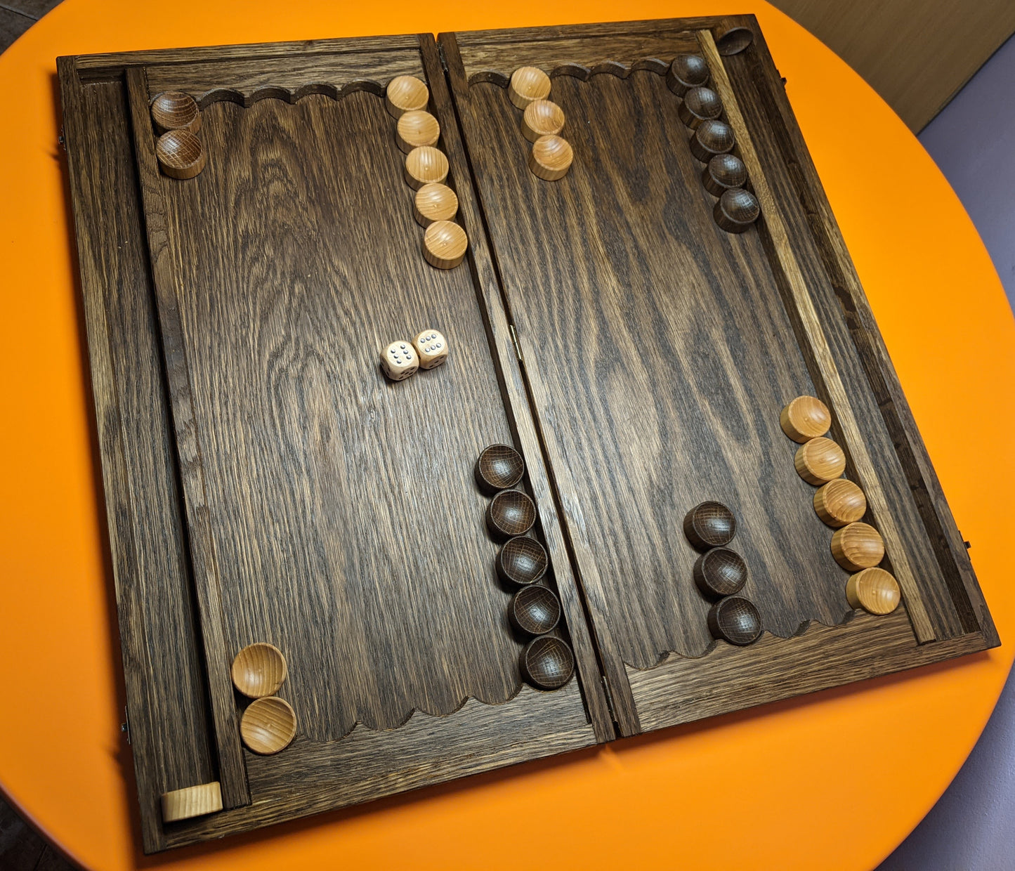 Thin 20" oak backgammon board + oak&ash wood pieces