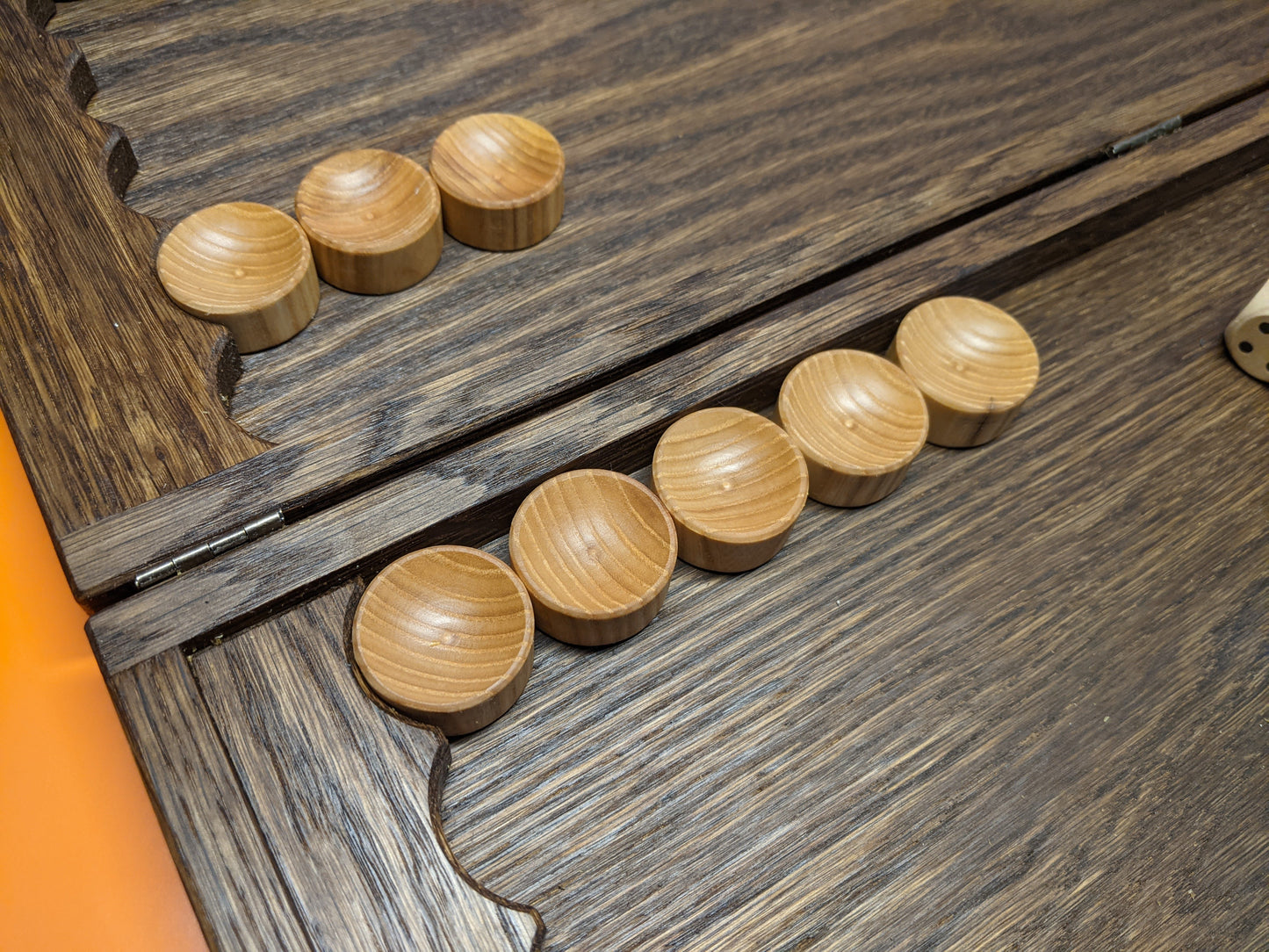 Thin 20" oak backgammon board + oak&ash wood pieces