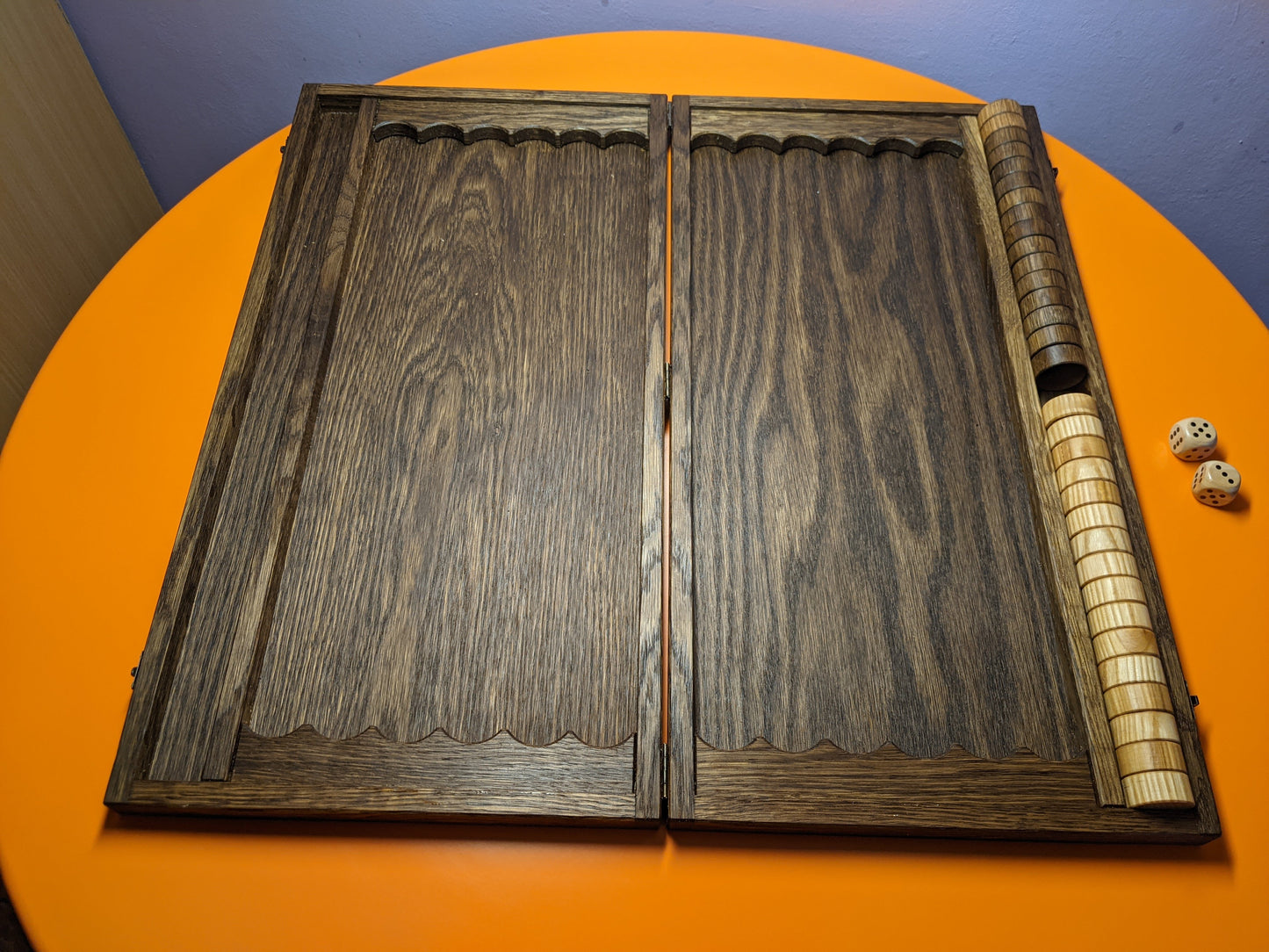 Thin 20" oak backgammon board + oak&ash wood pieces